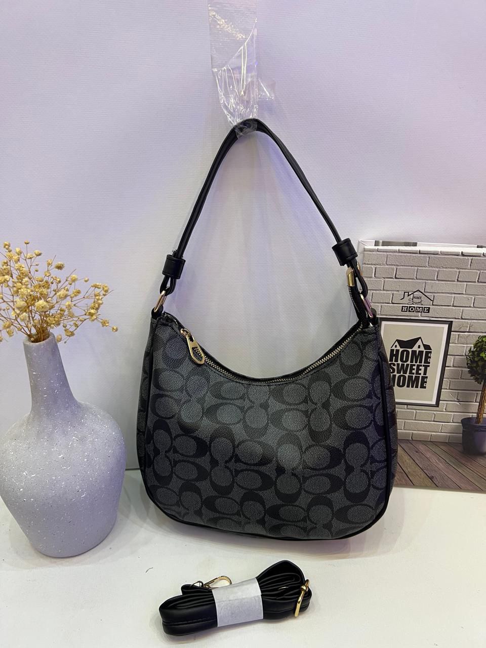 /public/uploads/photos/shares/Suzy bags/IMG_2502.jpeg